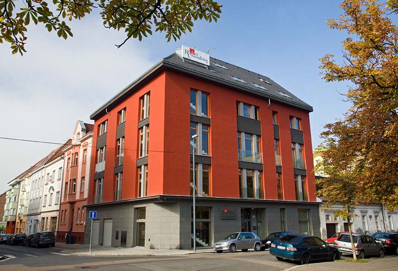 Fotografie budovy centrála Broker Consulting Plzeň