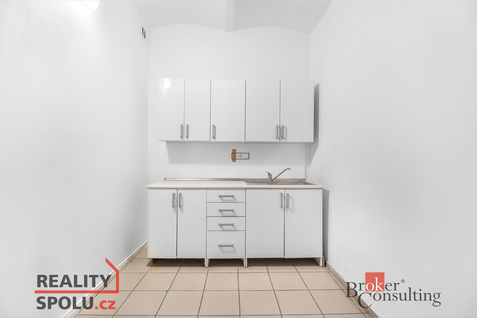 druhá fotografie nemovitosti