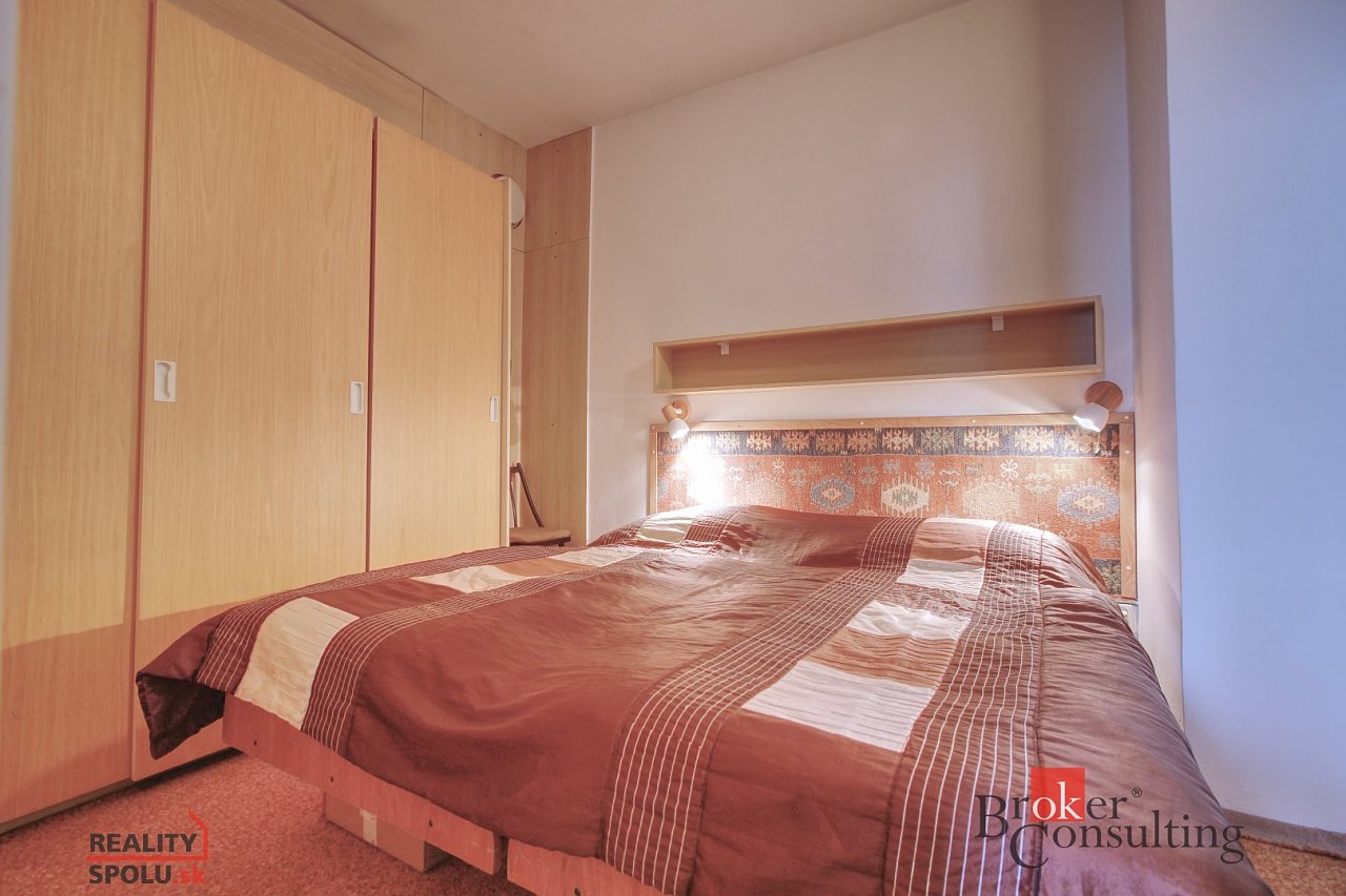 hlavní fotografie nemovitosti