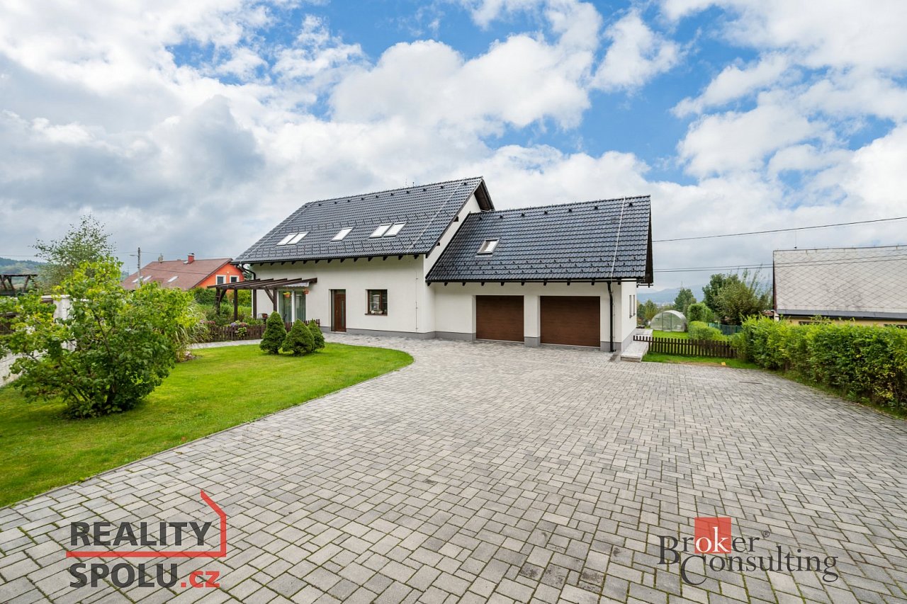 Prodej, domy rodinný, 333 m2, Novinská 207,