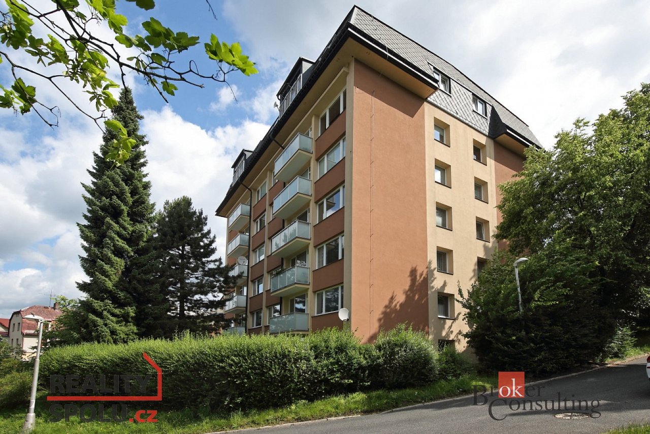 Prodej, byty 3+1, 70 m2, Na Jezírku 622/17,
