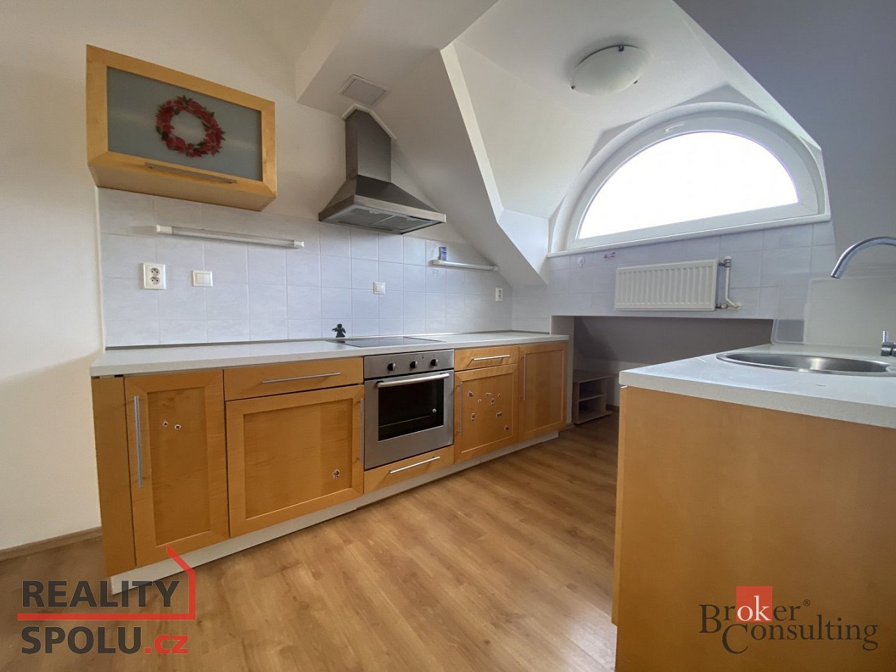 hlavní fotografie nemovitosti