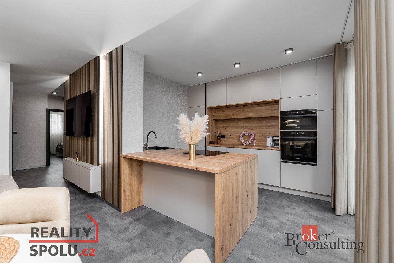 hlavní fotografie nemovitosti