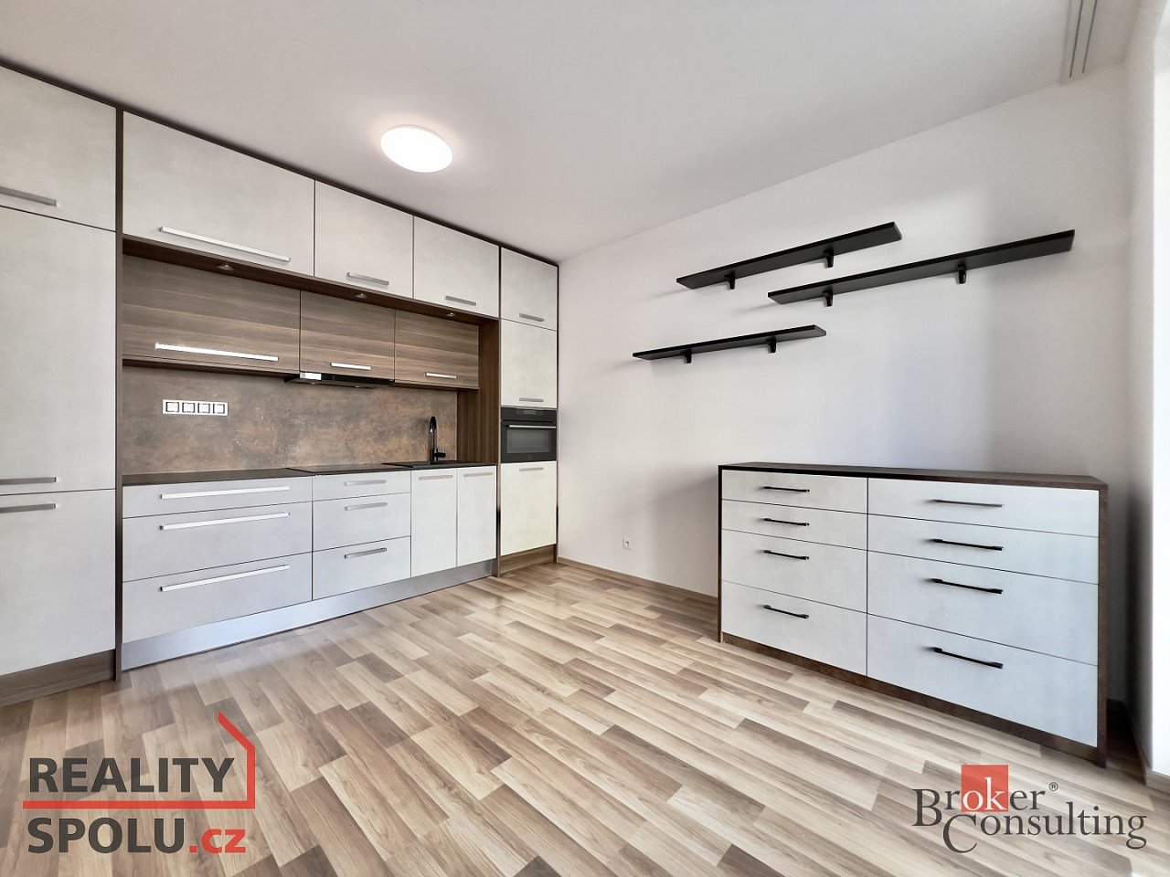 hlavní fotografie nemovitosti