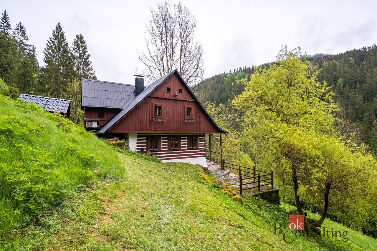 hlavní fotografie nemovitosti