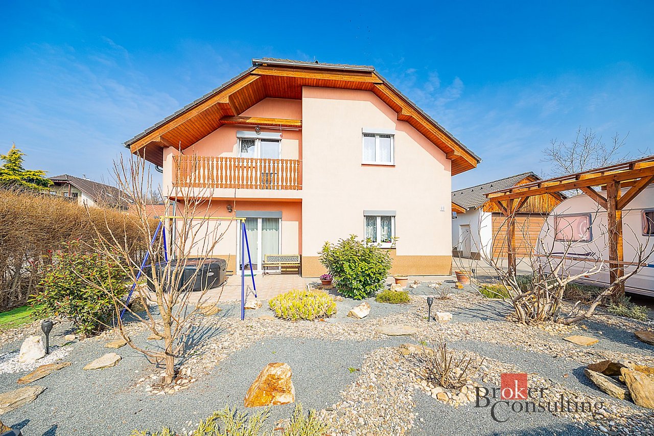 hlavní fotografie nemovitosti