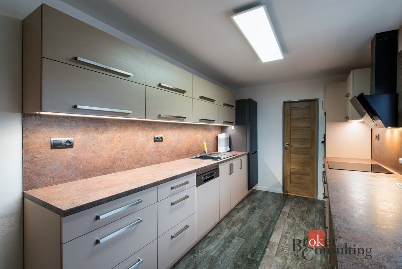 hlavní fotografie nemovitosti