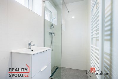 druhá fotografie nemovitosti